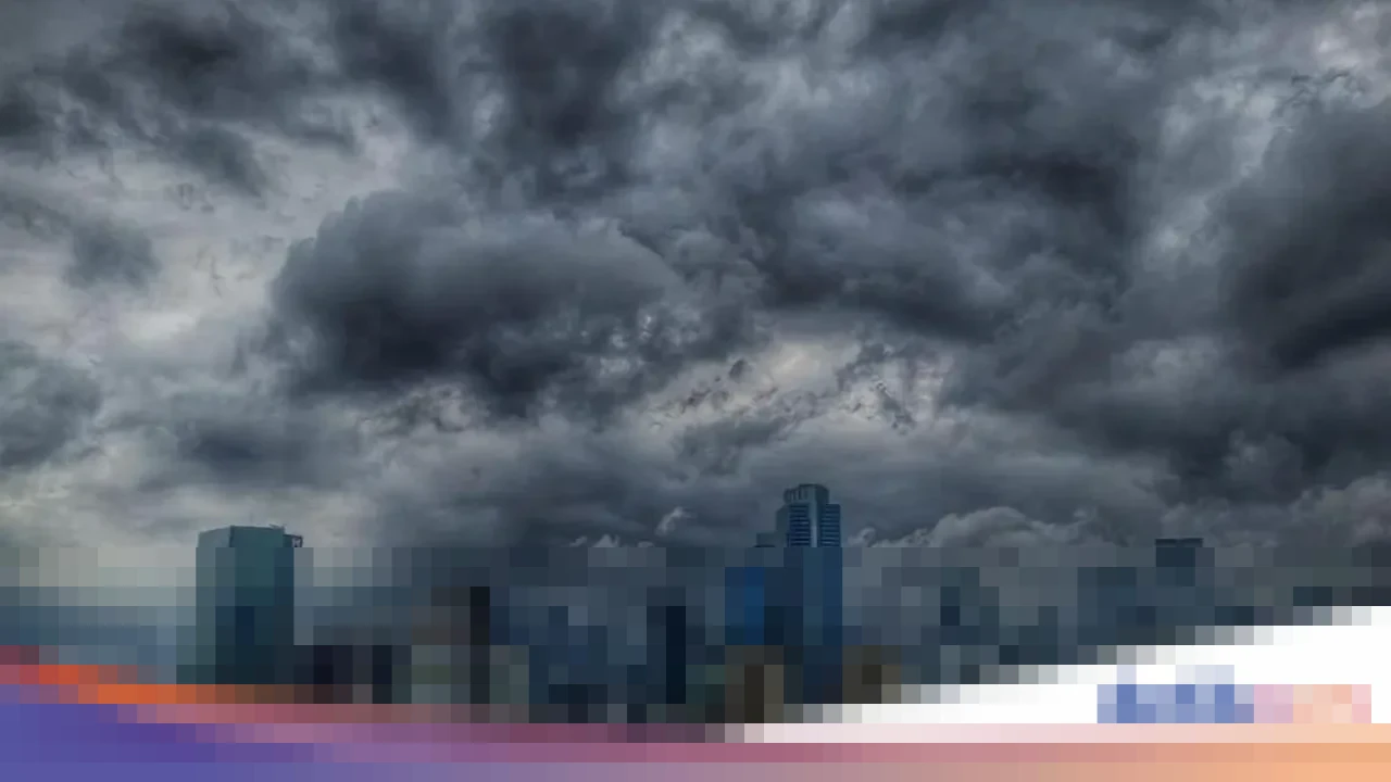 BMKG Pangkalpinang Imbau Warga Waspadai Cuaca Ekstrem Selama Libur Nataru