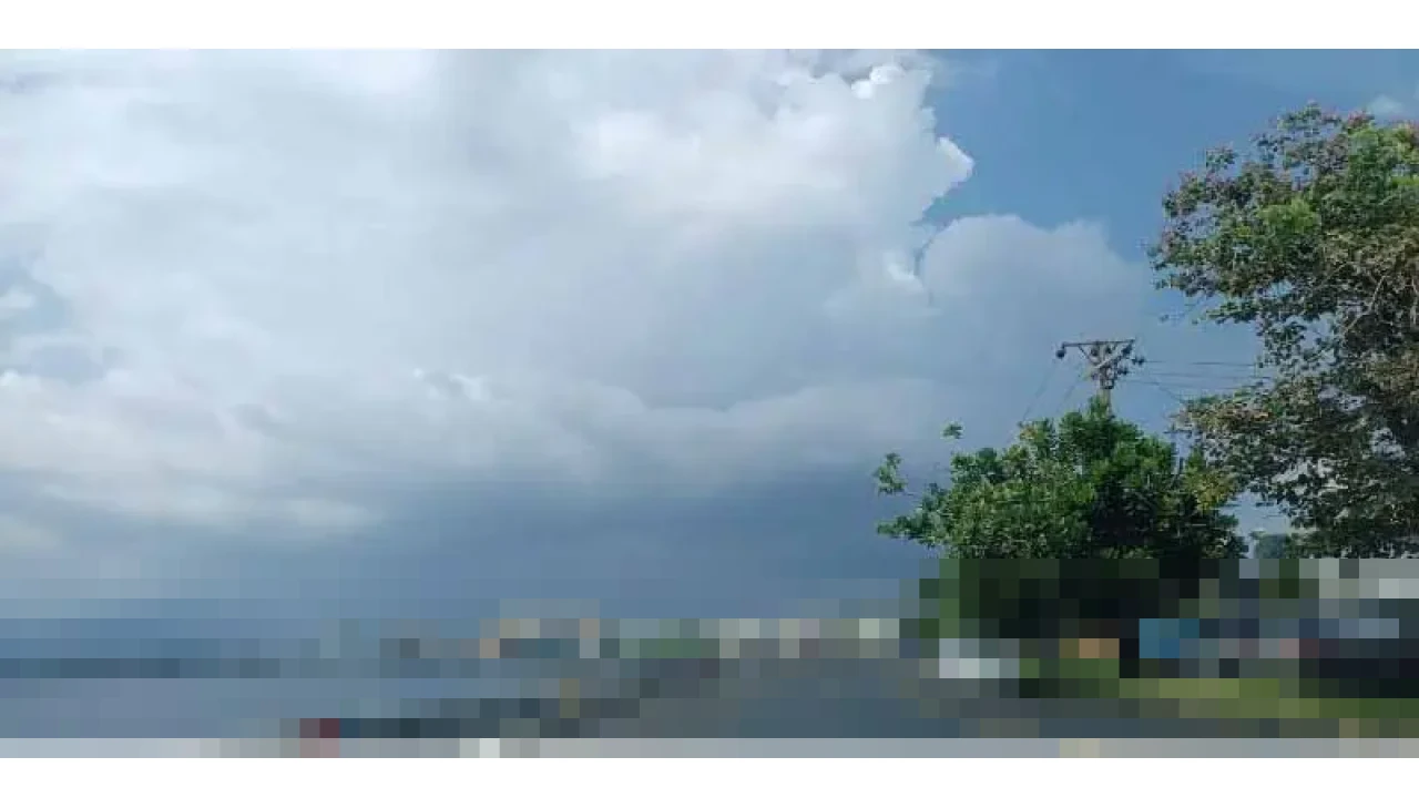 BMKG Peringatkan Potensi Cuaca Ekstrem di Sulawesi Utara hingga Awal Januari 2026