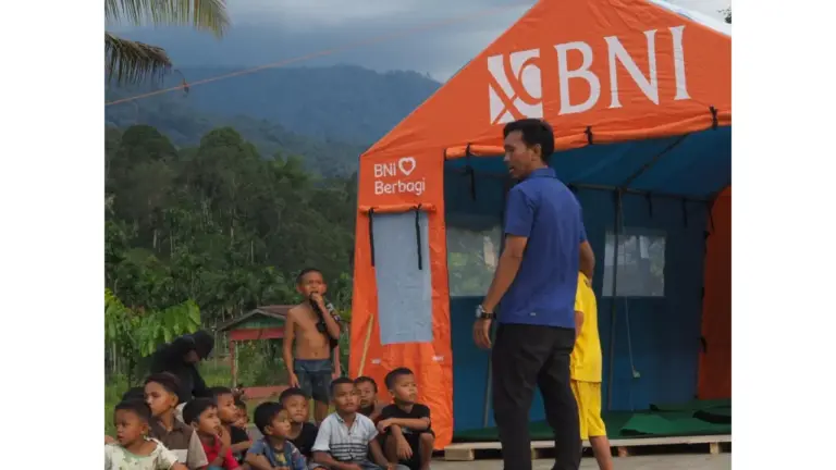 BNI Pastikan Kesehatan Mental Anak Korban Banjir Aceh Tenggara Terjaga Melalui Trauma Healing BNI Pastikan Kesehatan Mental Anak Korban Banjir Aceh Tenggara Terjaga Melalui Trauma Healing