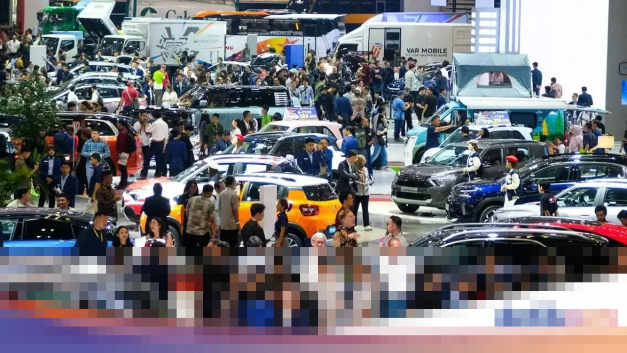 Bob Azam: Pajak 40 Persen Bikin Harga Mobil di Indonesia Mahal, Penjualan Lesu