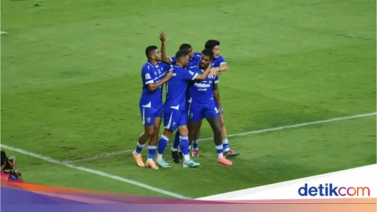 Bojan Hodak: Persib Bandung Kini Hanya Terpaut Tiga Poin dari Borneo FC, Intip Peluang Puncak Klasemen Super League