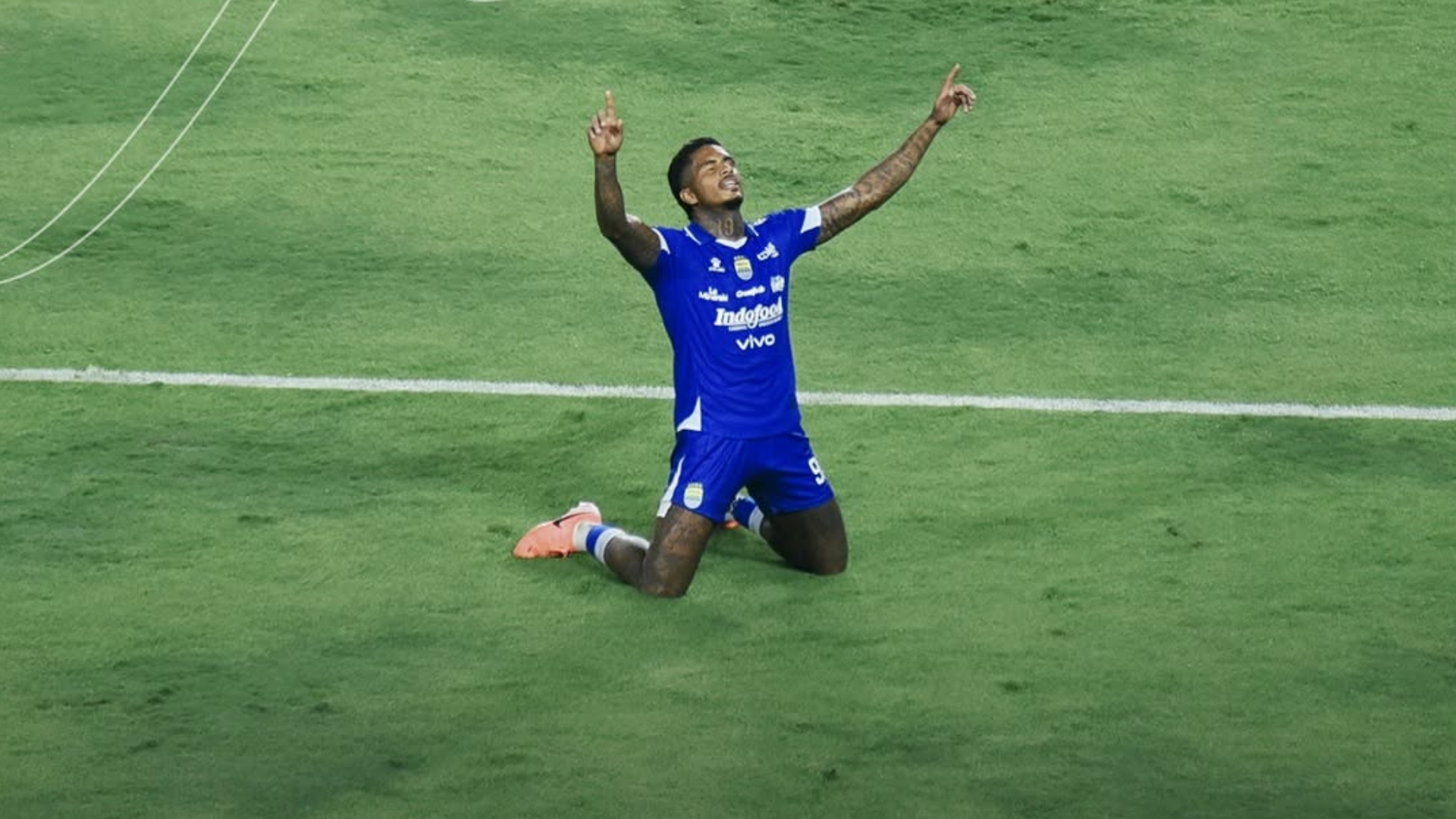 Bojan Hodak Ungkap Kunci Kebangkitan Ramon Tanque: Dari Mandul Jadi Mesin Gol Persib Bandung Bojan Hodak Ungkap Kunci Kebangkitan Ramon Tanque: Dari Mandul Jadi Mesin Gol Persib Bandung