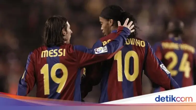 Bojan Krkic: “Ronaldinho Pemain Terbaik yang Pernah Bermain Bersama Saya di Barcelona”