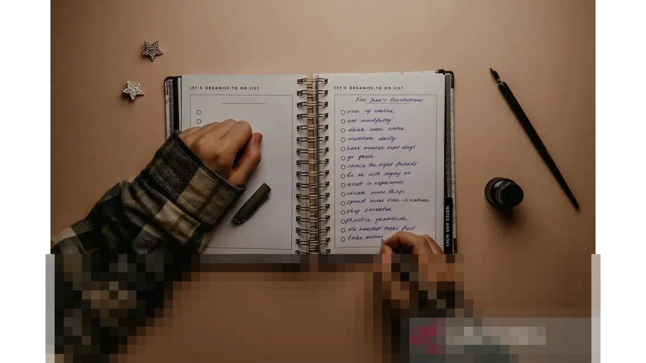 Bukan Sekadar Ambisi, Resolusi Tahun Baru Adalah Bentuk Perhatian Diri yang Realistis Bukan Sekadar Ambisi, Resolusi Tahun Baru Adalah Bentuk Perhatian Diri yang Realistis