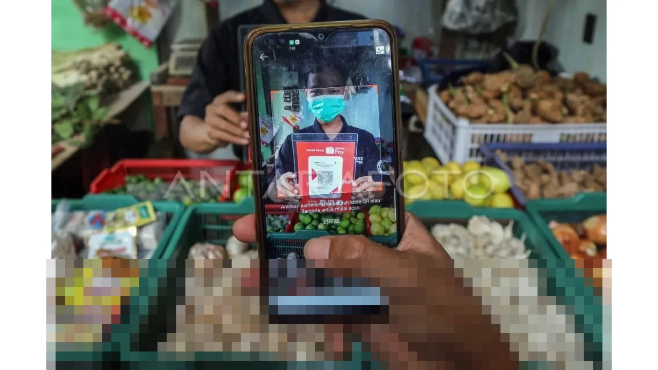 Bulog Dorong Pedagang Pasar Gunakan QRIS, Pastikan Harga Minyakita Sesuai HET