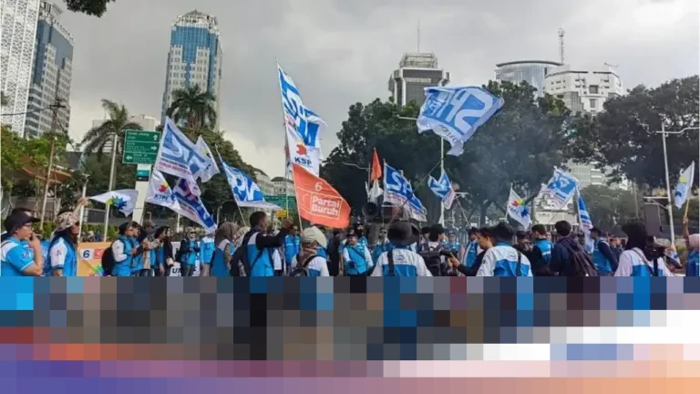 Buruh Kembali Demo di Jakarta, KSPI Ancam Aksi Berlanjut dan Gugat PTUN Jika Tuntutan Tak Dipenuhi