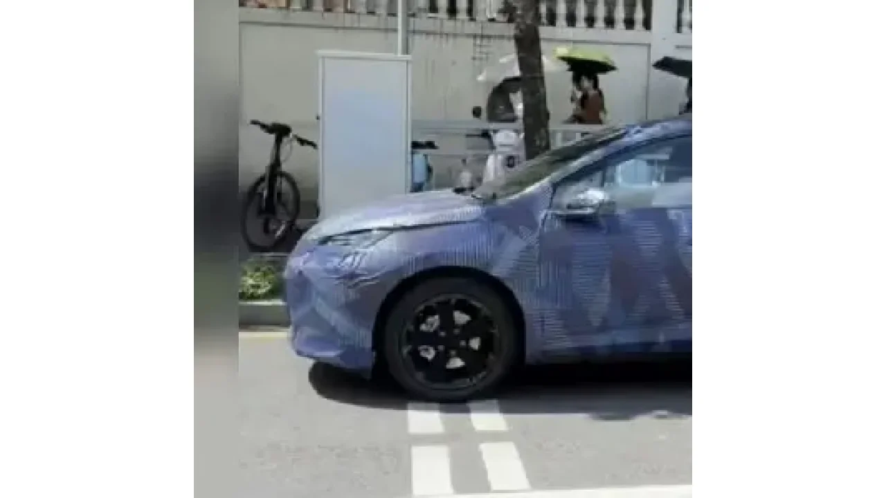 BYD Luncurkan Dolphin G PHEV, Akali Tarif Impor Tinggi dan Regulasi Ketat Eropa