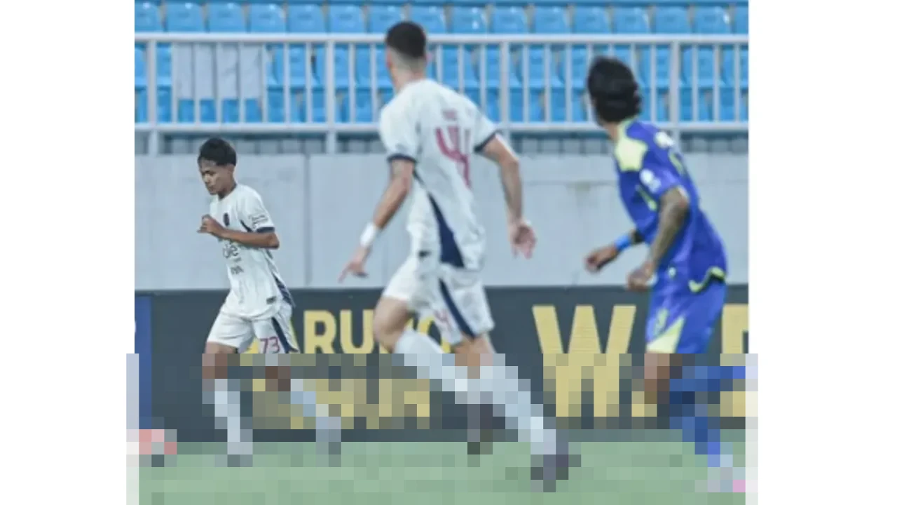 Carlos Pena Puji Mental Baja Persita Usai Taklukkan Arema FC dan Tembus Lima Besar Super League Carlos Pena Puji Mental Baja Persita Usai Taklukkan Arema FC dan Tembus Lima Besar Super League