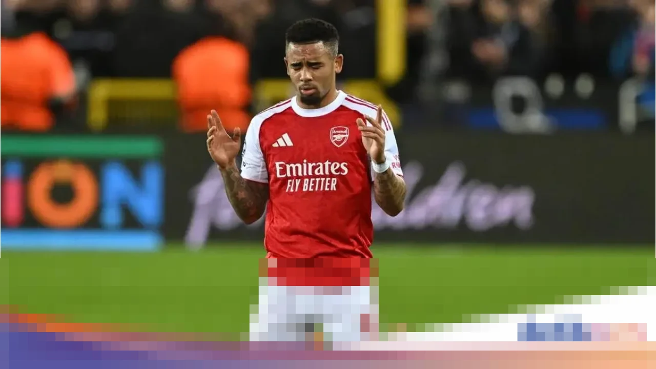 Carragher: “Jesus Lebih Baik dari Gyokeres untuk Lini Depan Arsenal”