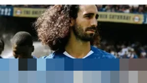 Cedera Hamstring Paksa Marc Cucurella Keluar Lapangan, Chelsea Tunggu Hasil Pemeriksaan