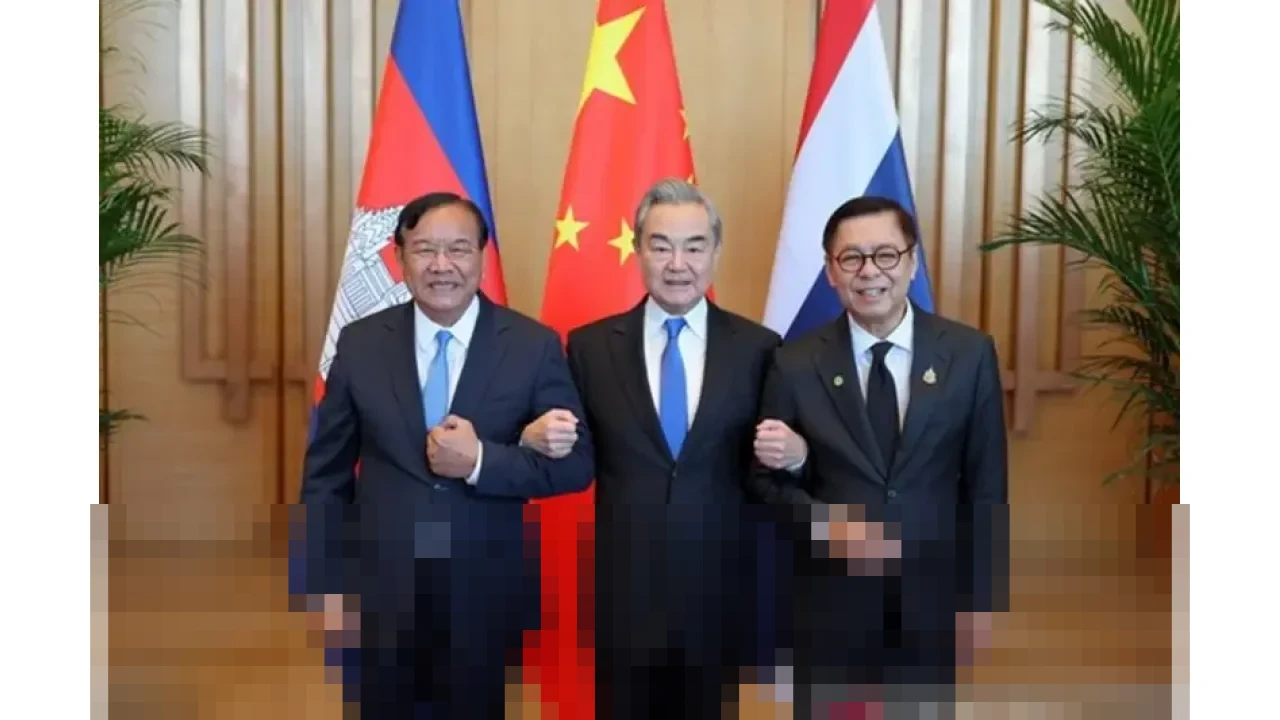 China Dorong Kamboja dan Thailand Pulihkan Kepercayaan Pasca-Gencatan Senjata di Pertemuan Trilateral