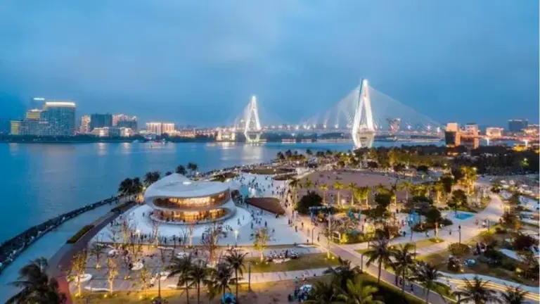 China Resmikan Pelabuhan Perdagangan Bebas Hainan Senilai Rp 1.760 Triliun, Saingi Hong Kong