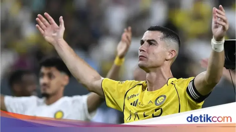 Cristiano Ronaldo Beli Dua Villa Mewah di Arab Saudi, Aksesnya Hanya Bisa Pakai Pesawat Amfibi
