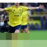 Cristiano Ronaldo Tegaskan Tak Akan Pensiun Sebelum Capai 1.000 Gol, Semangat Membara di Usia 40