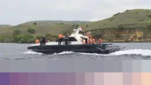 Cuaca Buruk dan Arus Deras Hambat Pencarian Pelatih Valencia Martin Carreras di Labuan Bajo