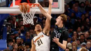 Dallas Mavericks Hentikan Rekor Tandang Denver Nuggets 126-121, Flagg dan Davis Gemilang