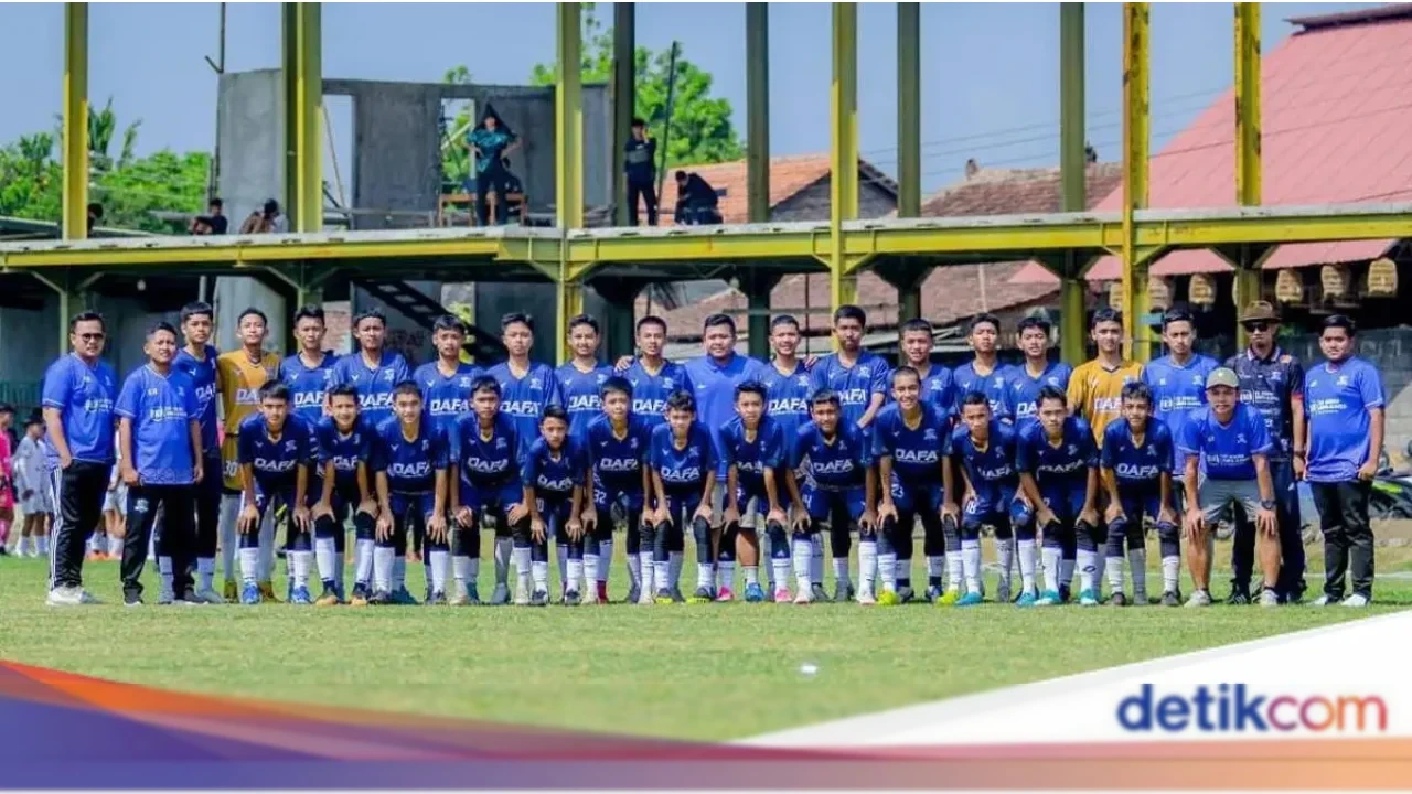 Dari Pesantren ke Lapangan Hijau: Darul Amanah FC Wujudkan Mimpi ‘Santri Garuda’ untuk Tim Nasional Indonesia