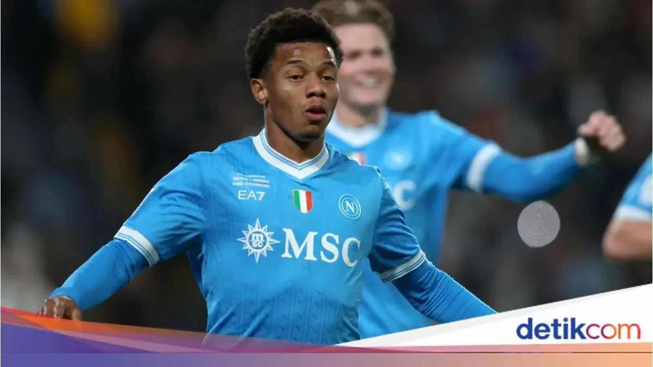 David Neres Gemilang dengan Dua Gol, Antar Napoli Raih Trofi Piala Super Italia 2025/2026