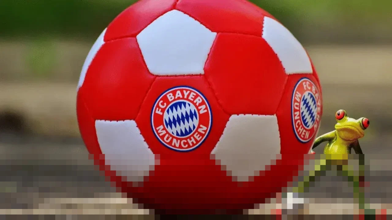 Debut Gemilang Cassiano Kiala: Bek Muda Bayern Muenchen Ukir Sejarah, Jadi Rebutan Klub Elite Eropa