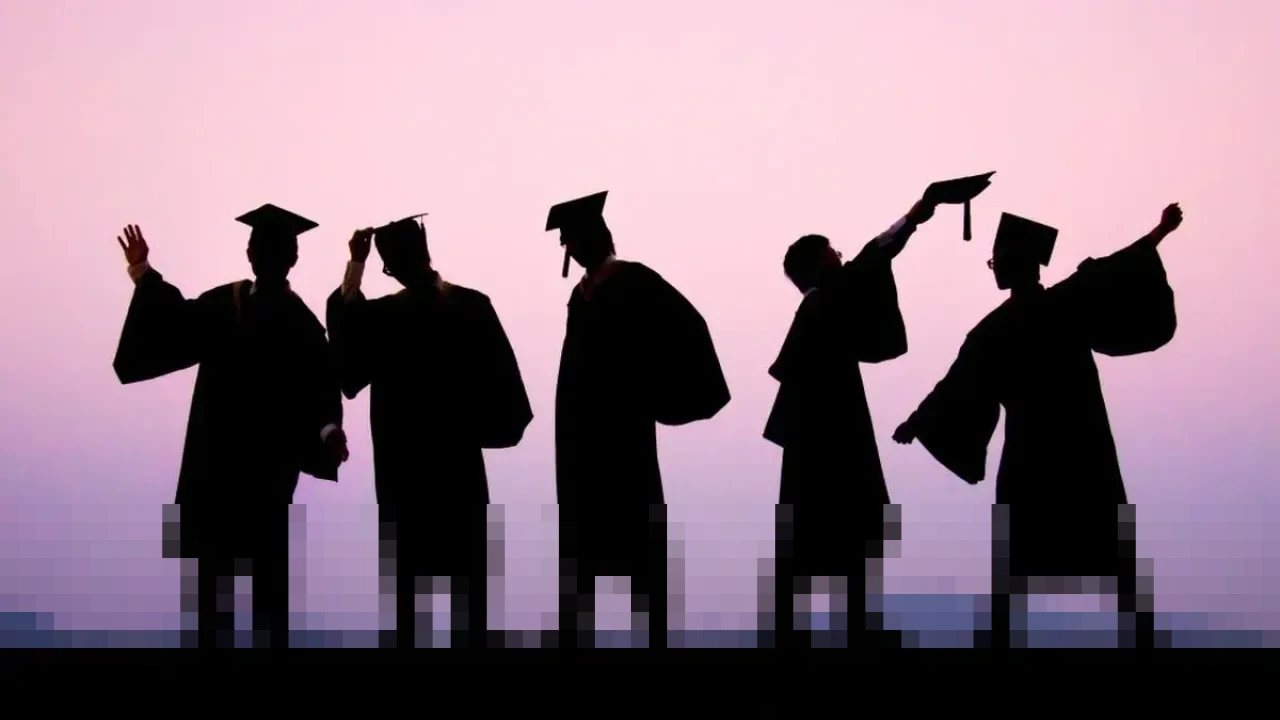 Deretan Selebriti Tanah Air Raih Gelar Sarjana dan Magister di 2025, Buktikan Dedikasi Pendidikan di Tengah Karier Gemilang