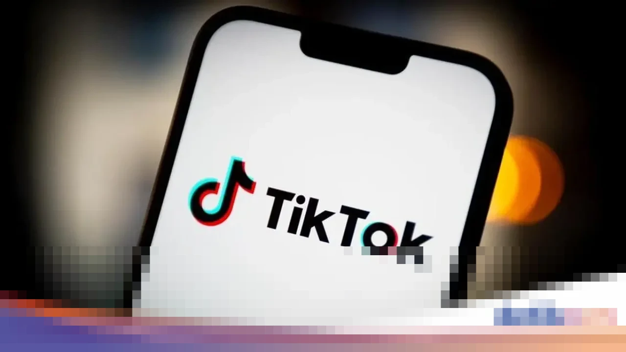 Desember 2025: Arsitek AI Dinobatkan Person of the Year, TikTok Dijual, dan Prestasi Esports Indonesia