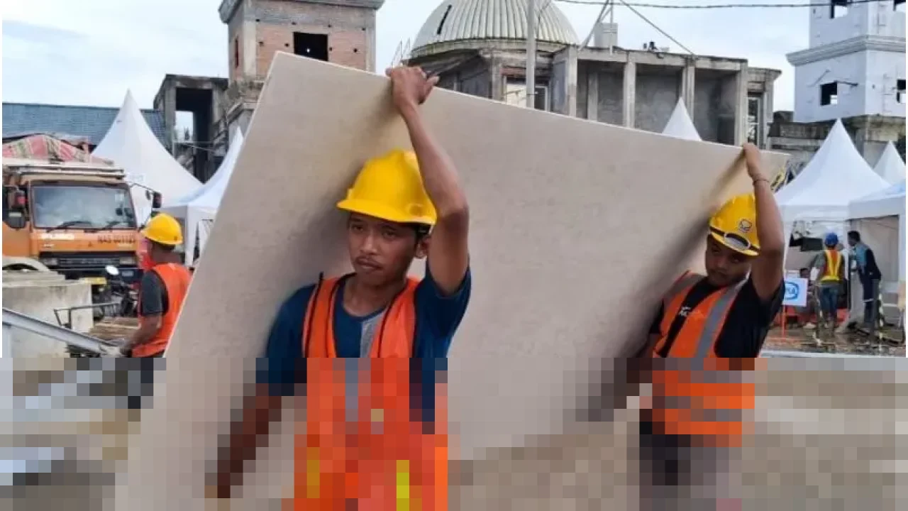 Direktur Operasional HK: “1.000 Pekerja Dikerahkan” untuk 600 Huntara Korban Banjir Aceh Tamiang