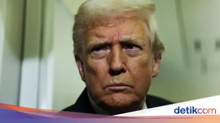 Donald Trump: “Akan Bijaksana” Jika Maduro Mundur, Peringatkan Konsekuensi Jika Bersikap Keras