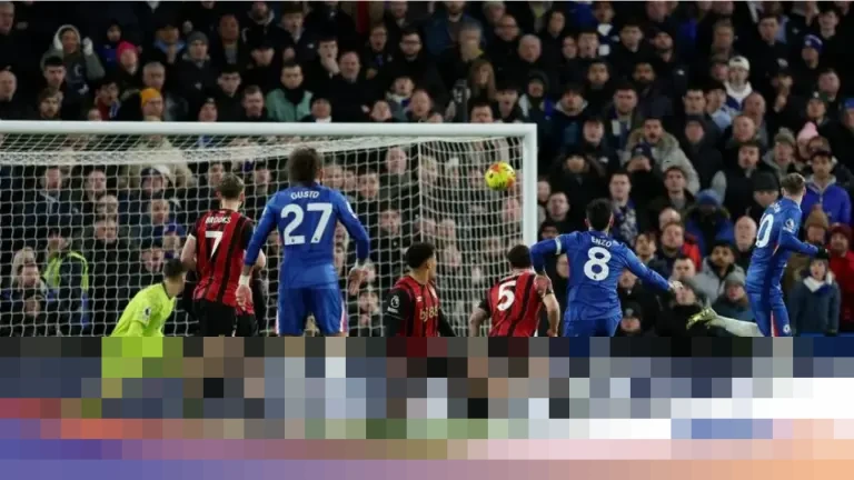 Drama Empat Gol di Stamford Bridge: Chelsea Ditahan Imbang Bournemouth 2-2 pada Babak Pertama Drama Empat Gol di Stamford Bridge: Chelsea Ditahan Imbang Bournemouth 2-2 pada Babak Pertama