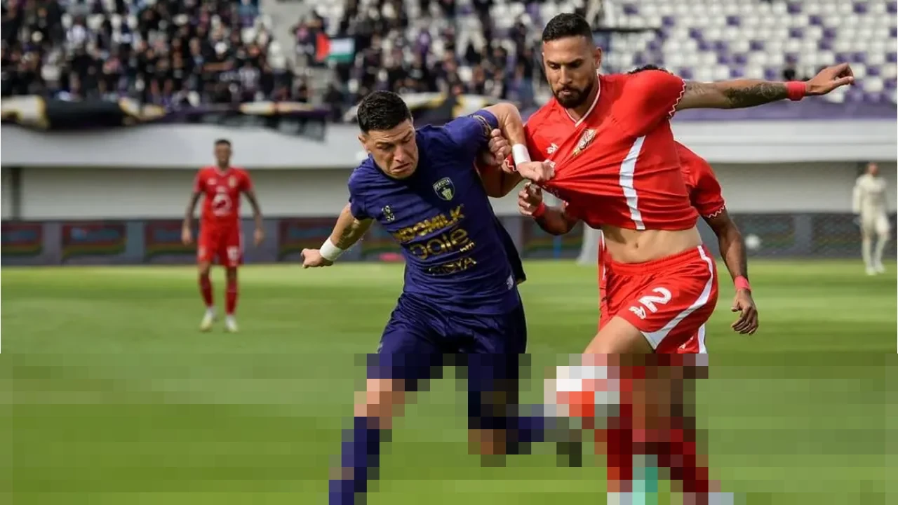 Dramatis! Persita Tangerang Taklukkan Arema FC di Kanjuruhan Meski Bermain dengan 10 Pemain