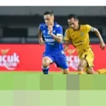 Dua Bersaudara Reijnders Puncaki Klasemen di Dua Benua: Eliano di Bandung, Tijjani di Manchester