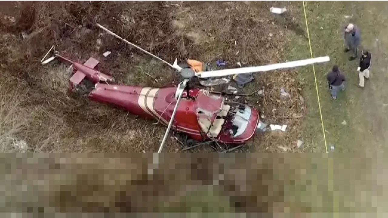 Dua Helikopter Bertabrakan di Udara Hammonton, New Jersey: Satu Pilot Tewas, Satu Kritis Dua Helikopter Bertabrakan di Udara Hammonton, New Jersey: Satu Pilot Tewas, Satu Kritis