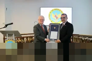 Dubes RI Arief Muhammad Basalamah Dianugerahi Bintang Santo Nikolas atas Kontribusi Eratkan Diplomasi Indonesia-Ukraina