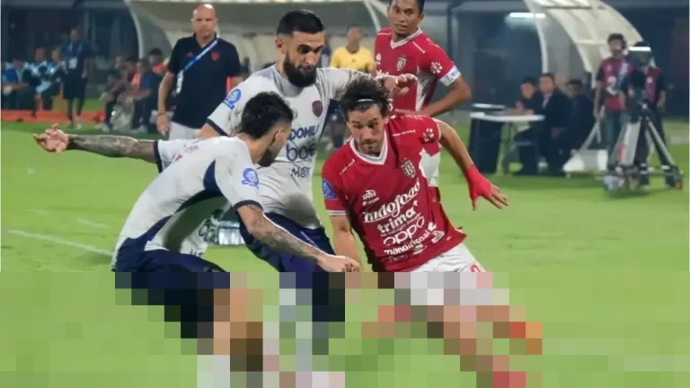 Duel Sengit di Gianyar: Bali United dan Dewa United Harus Puas Berbagi Poin Tanpa Gol