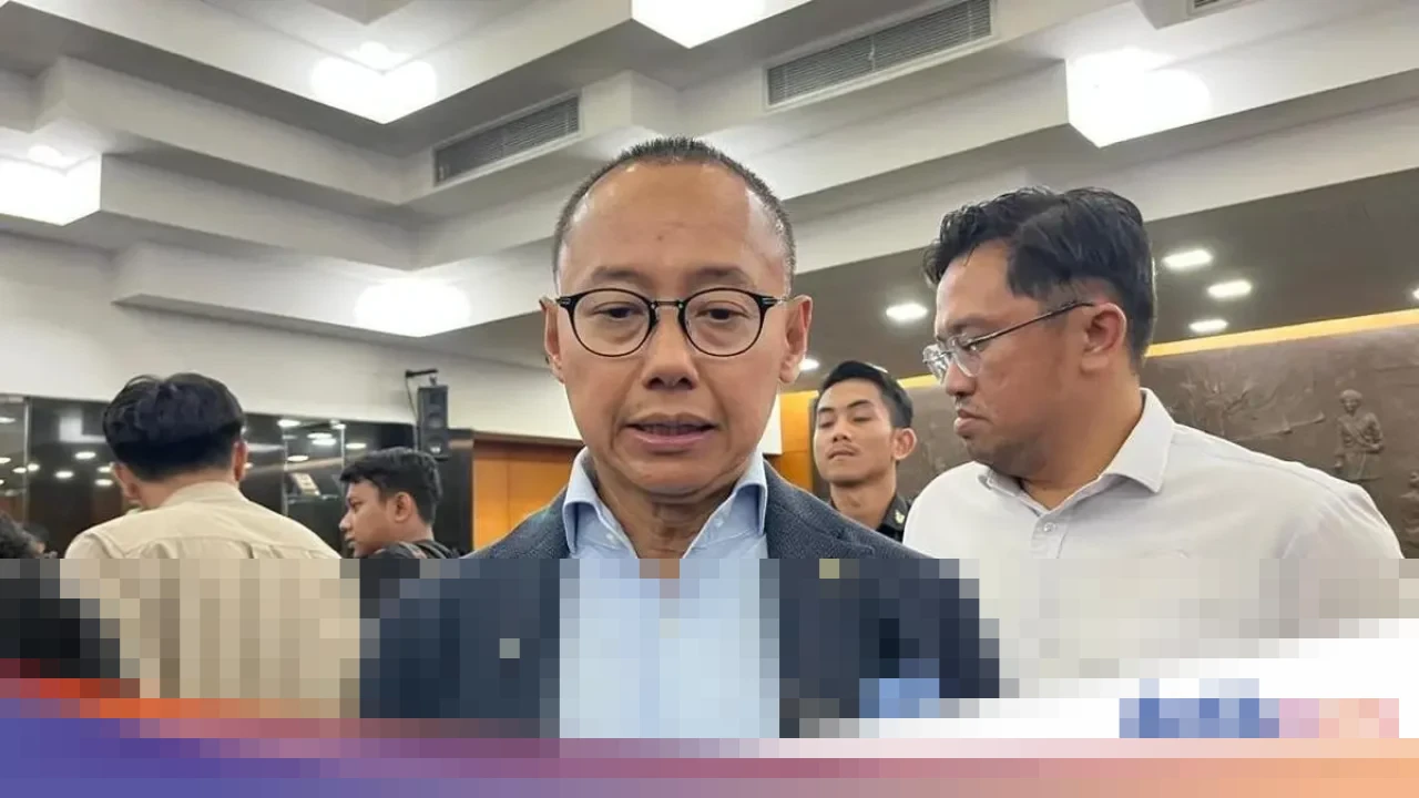 Eddy Soeparno: “Keamanan Transportasi Harus Ditingkatkan di Tengah Cuaca Ekstrem” Eddy Soeparno: “Keamanan Transportasi Harus Ditingkatkan di Tengah Cuaca Ekstrem”