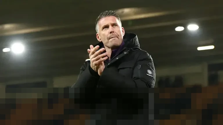 Edwards: “Pemain Bukan Robot,” Akui Tekanan Molineux Gerus Mental Wolves