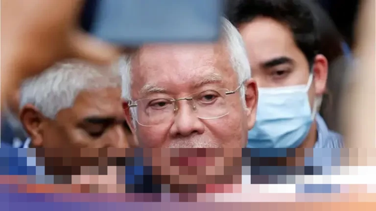 Eks PM Malaysia Najib Razak Dihukum 15 Tahun Penjara dan Denda Rp 47,4 Triliun dalam Kasus 1MDB Eks PM Malaysia Najib Razak Dihukum 15 Tahun Penjara dan Denda Rp 47,4 Triliun dalam Kasus 1MDB