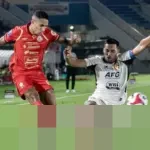 Ezra Walian ‘Reinkarnasi’ di Persik Kediri: Jadi Pemain Paling Berbahaya Indonesia 2025