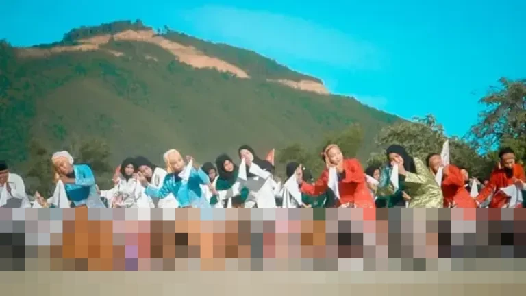 Festival Koropon 2025 Pecahkan Rekor MURI dengan 1.000 Penari Lala Tradisional di Halmahera Timur Festival Koropon 2025 Pecahkan Rekor MURI dengan 1.000 Penari Lala Tradisional di Halmahera Timur