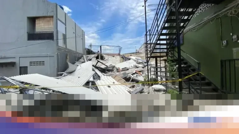 Gedung Parkir Dua Lantai di Koja Ambruk, Timpa Lima Kendaraan; Polisi Selidiki Penyebab