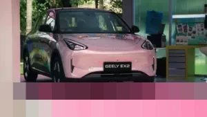 Geely Auto Indonesia Gandeng Tahilalats, Ubah Mobil Listrik EX2 Jadi Kanvas Interaktif Penuh Warna