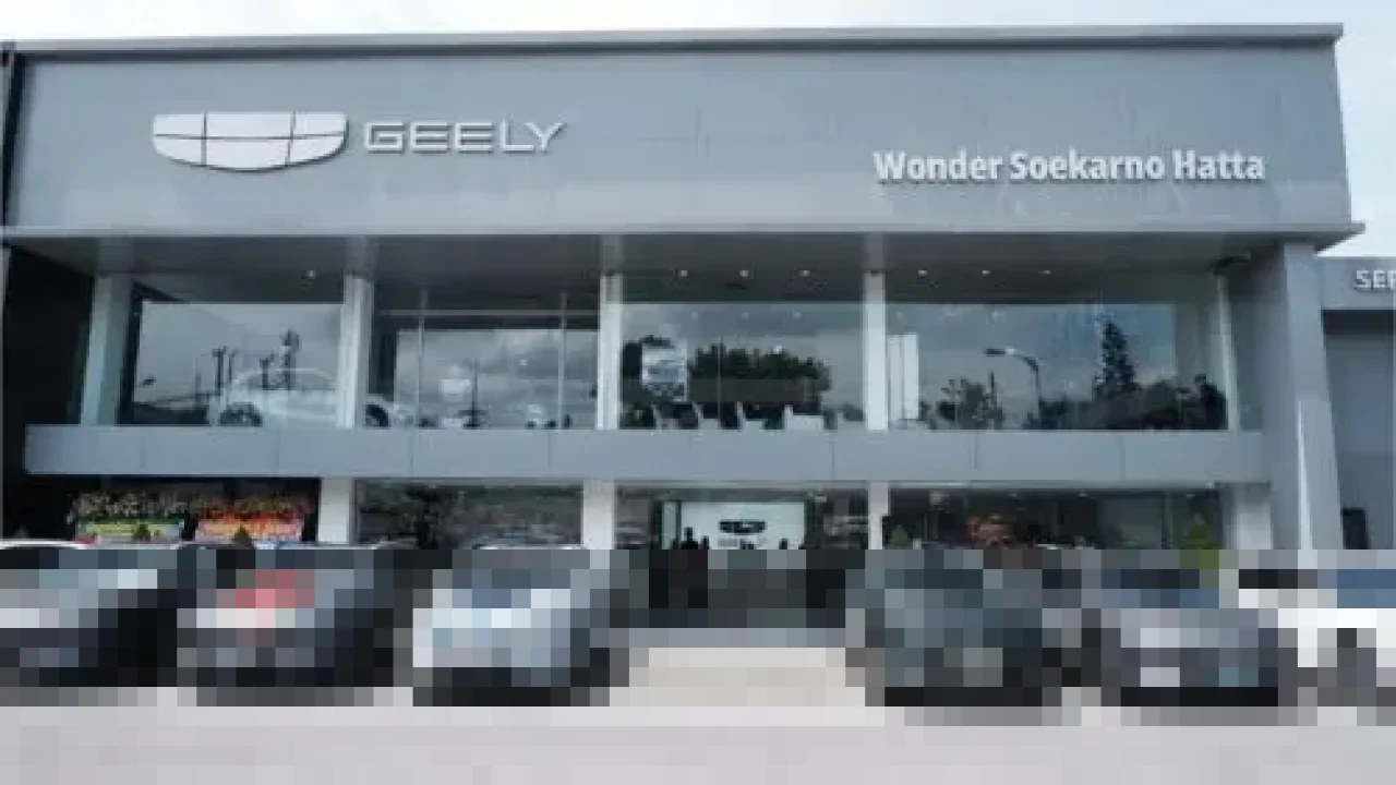Geely Auto Indonesia Resmikan Diler Terbesar di Bandung, Bidik Pasar Elektrifikasi Jawa Barat