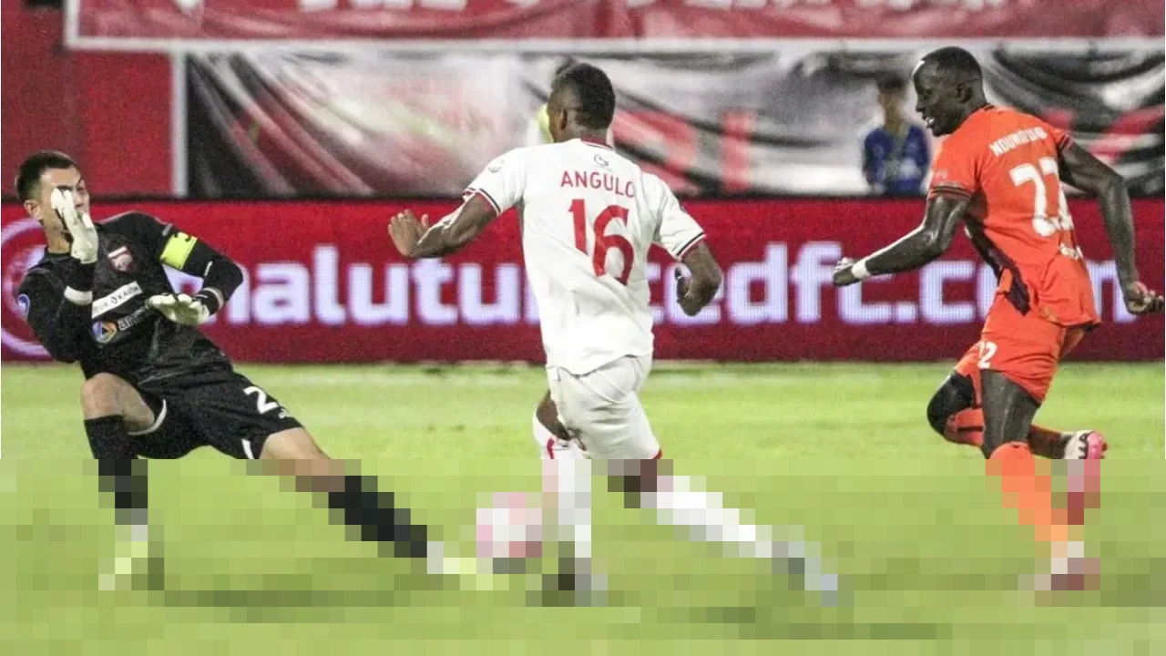 Gol Dramatis Menit Akhir Gustavo Franca Bawa Malut United Taklukkan Borneo FC 3-2 di Super League