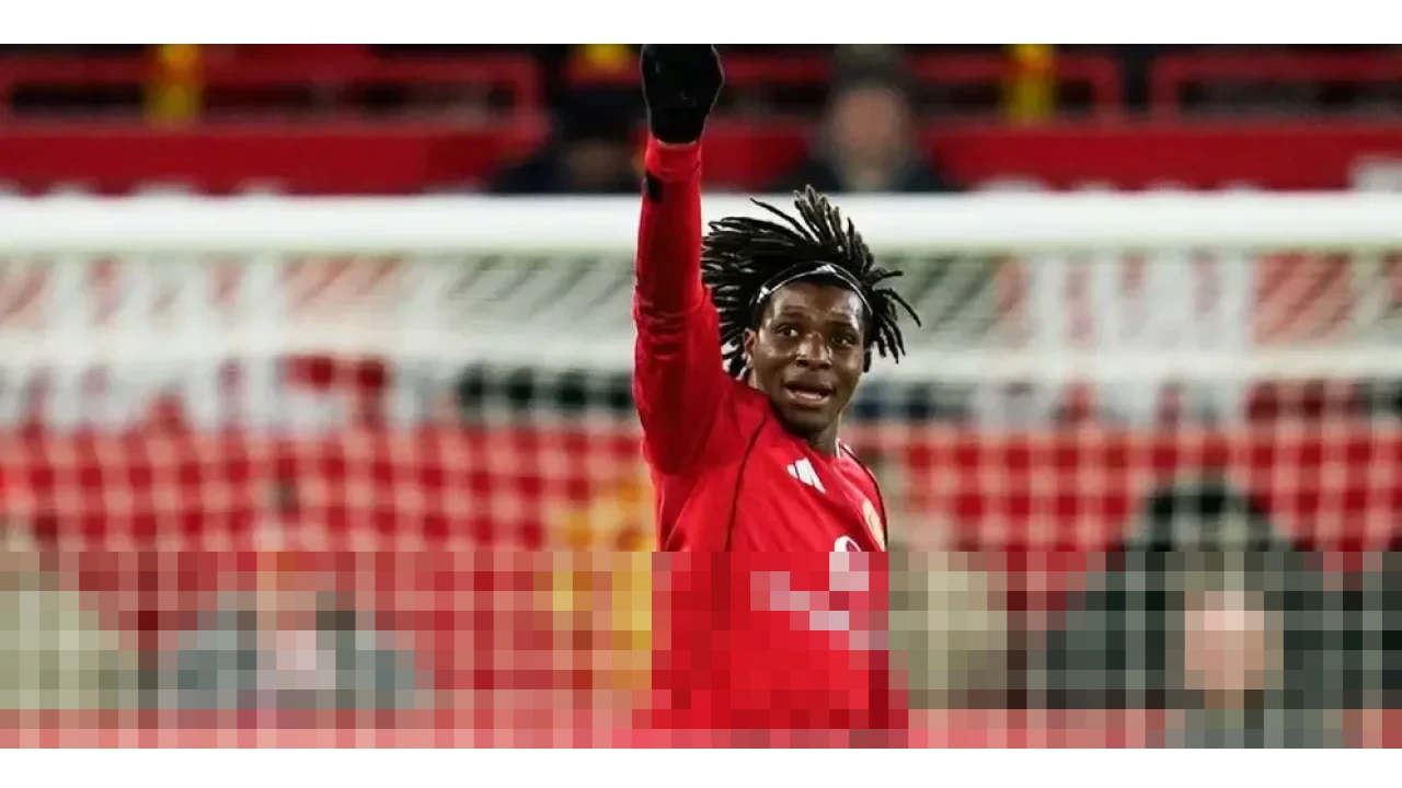 Gol Sensasional Patrick Dorgu Bikin Heboh Old Trafford, Fans Manchester United Samakan dengan Zinedine Zidane