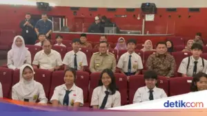 Gubernur DKI Pramono Anung Gratiskan Tiket Planetarium TIM untuk Pelajar Selama Tiga Bulan