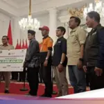 Gubernur DKI Pramono Anung Lepas 27 Ton Bantuan Kemanusiaan untuk Warga Terdampak Bencana Sumatera