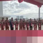 Gubernur DKI Pramono Anung Serahkan 14 Mobil Damkar ke Bekasi, Tangsel, hingga Karo