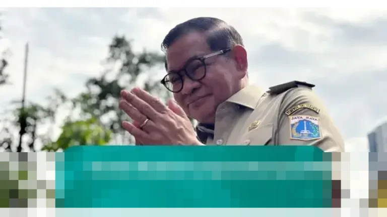 Gubernur Pramono Anung Imbau Warga Manfaatkan Transportasi Publik untuk Rayakan Malam Tahun Baru