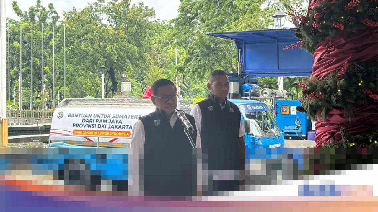 Gubernur Pramono Anung Lepas 10 Mobil Tangki dan IPA Mobile PAM Jaya untuk Korban Bencana di Sumatera