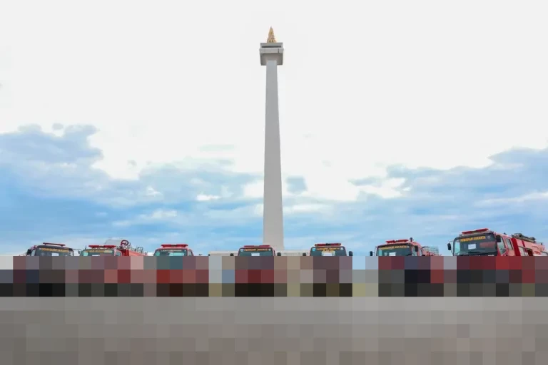 Gubernur Pramono Anung Pastikan Hibah Damkar ke 14 Daerah Perkuat Kolaborasi Antarwilayah