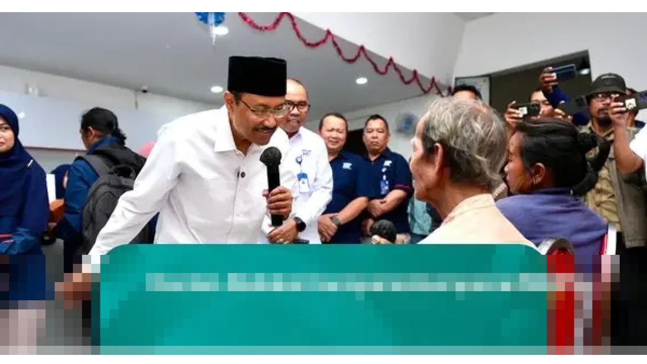 Gus Ipul Pastikan Penyaluran BLTS Tetap Berjalan Lancar di Tengah Libur Akhir Tahun Gus Ipul Pastikan Penyaluran BLTS Tetap Berjalan Lancar di Tengah Libur Akhir Tahun